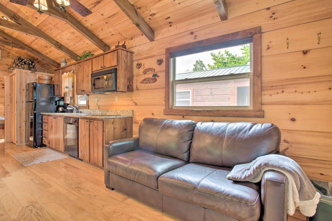 Mill Spring Cabin Near Parker-Binns Winery! エクステリア 写真