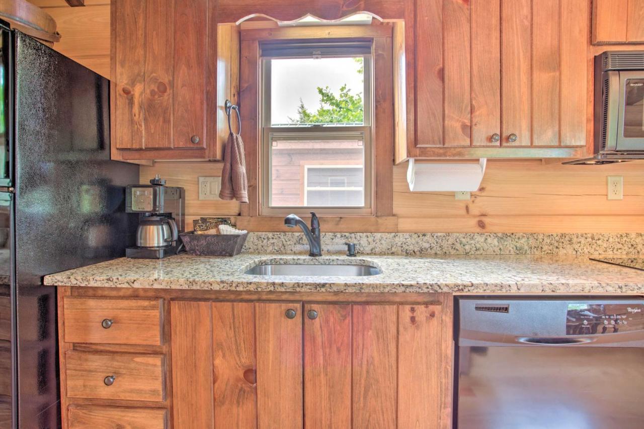 Mill Spring Cabin Near Parker-Binns Winery! エクステリア 写真
